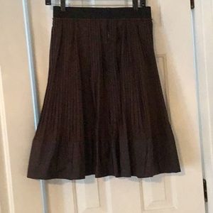 Pleated skirt